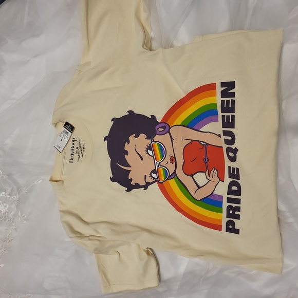 Rue21 Tops - Betty Boop Pride Queen TEE shirt